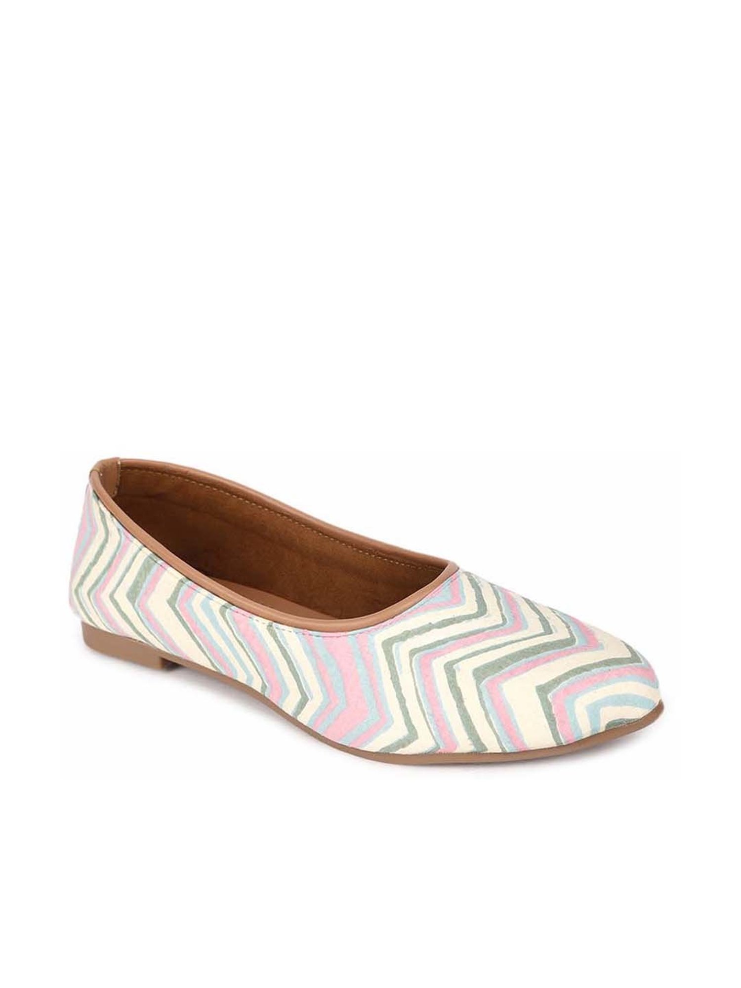 Kiana Women's Cream Flat Ballets