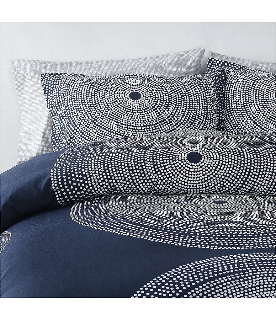 J. Queen New York Vera Bedding Collection