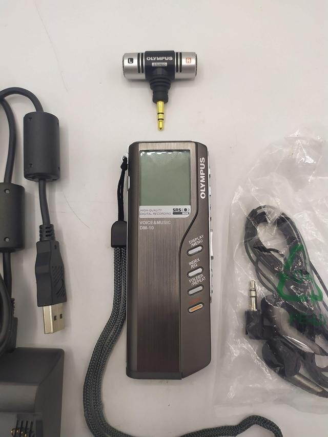 Olympus DM-10 Voice Recorder and Music Player