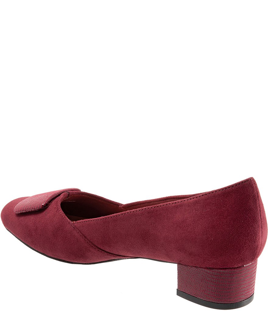 Trotters Delse Ornament Block Heel Pumps