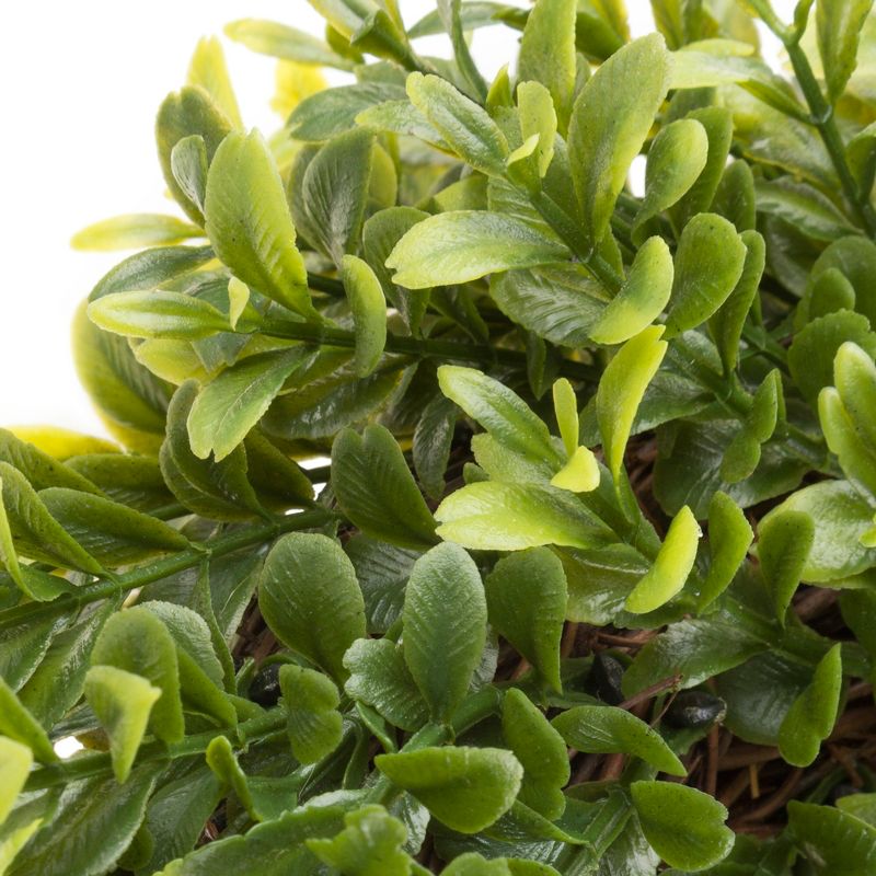 Round Artificial Hedyotis Wreath 15" - Pure Garden