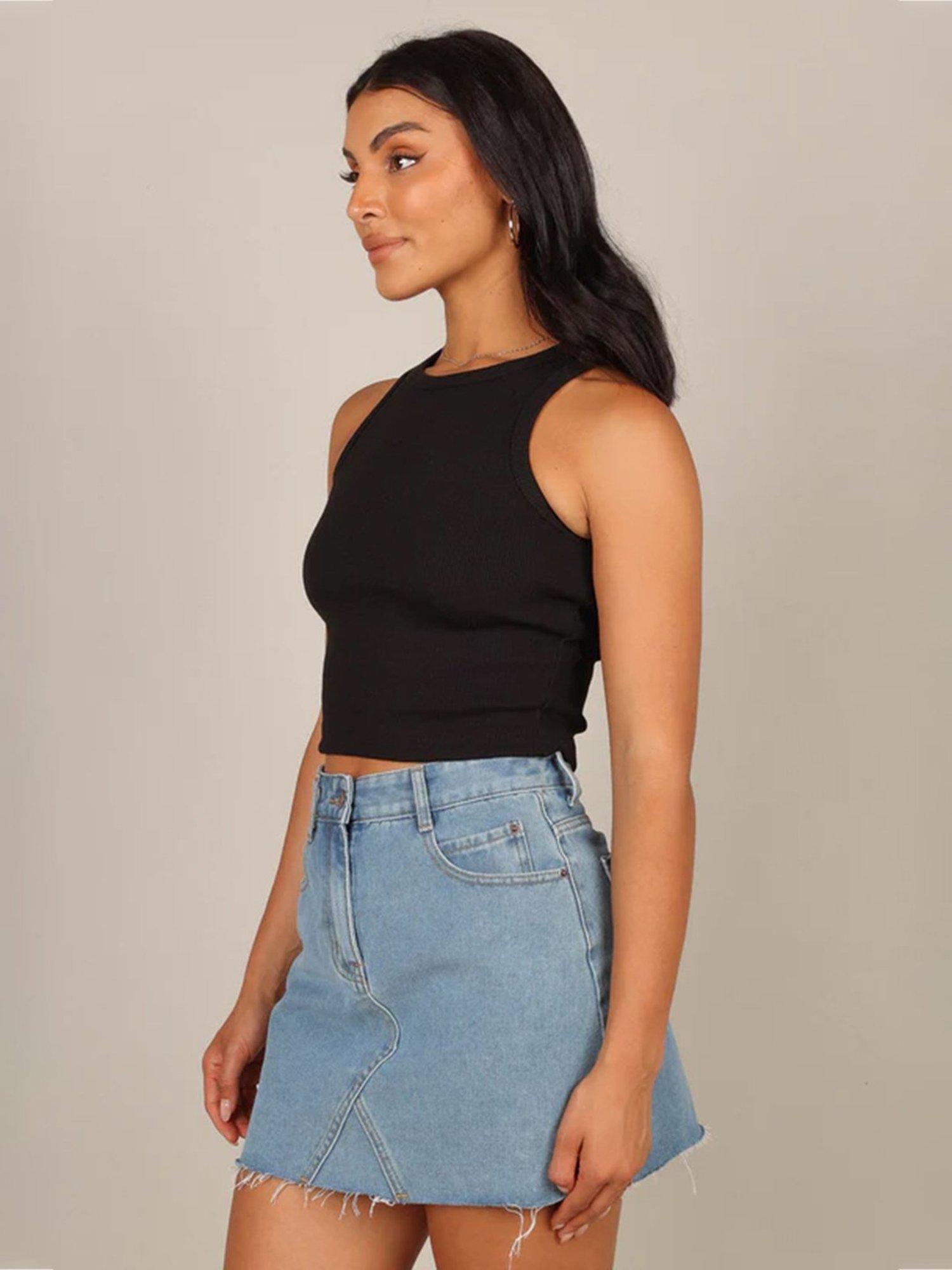 KERI PERRY Black Regular Fit Crop Top