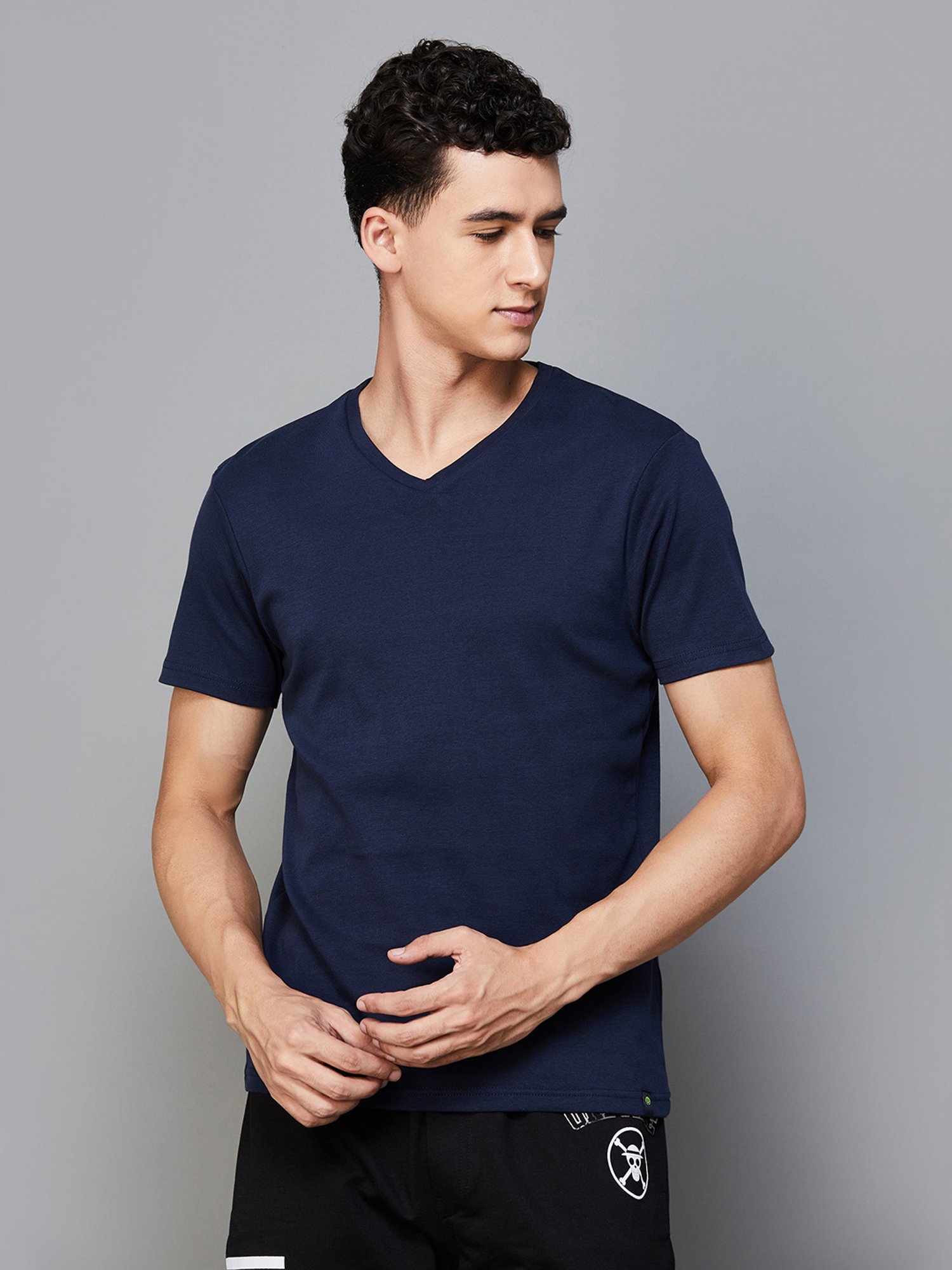BOSSINI Navy Regular Fit V-Neck T-Shirt