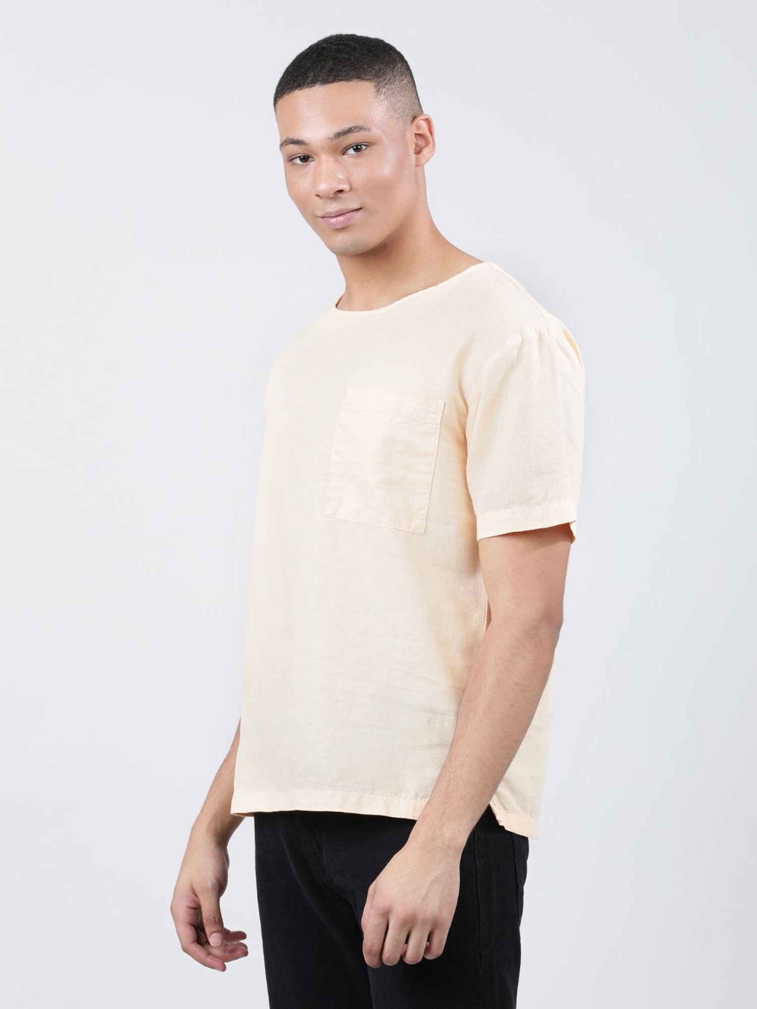 Bene Kleed Peach Regular Fit Crew T-Shirt