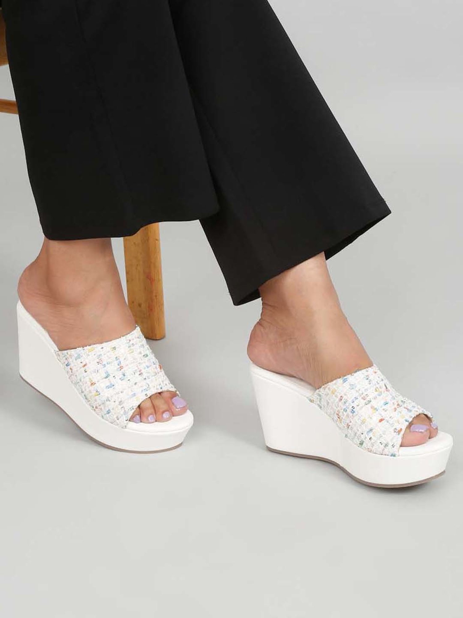 Flat N Heels Women's White Casual Wedges