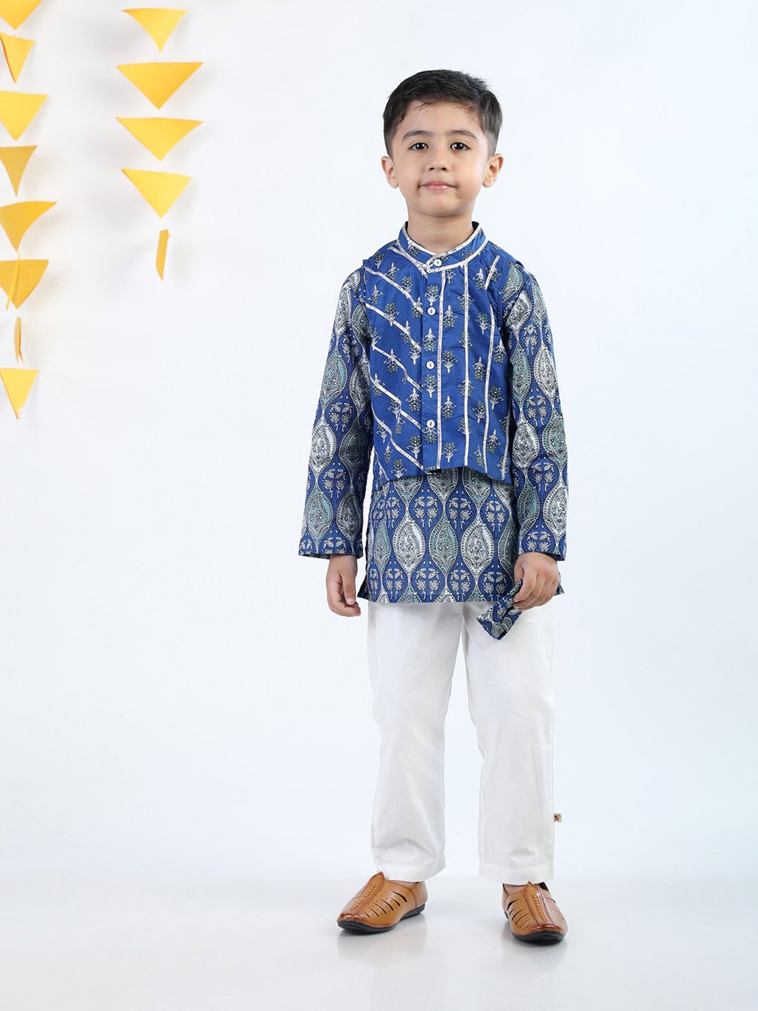 Budding Bees Kids Blue & White Printed Full Sleeves Kurta, Jacket, Pants with Wallet