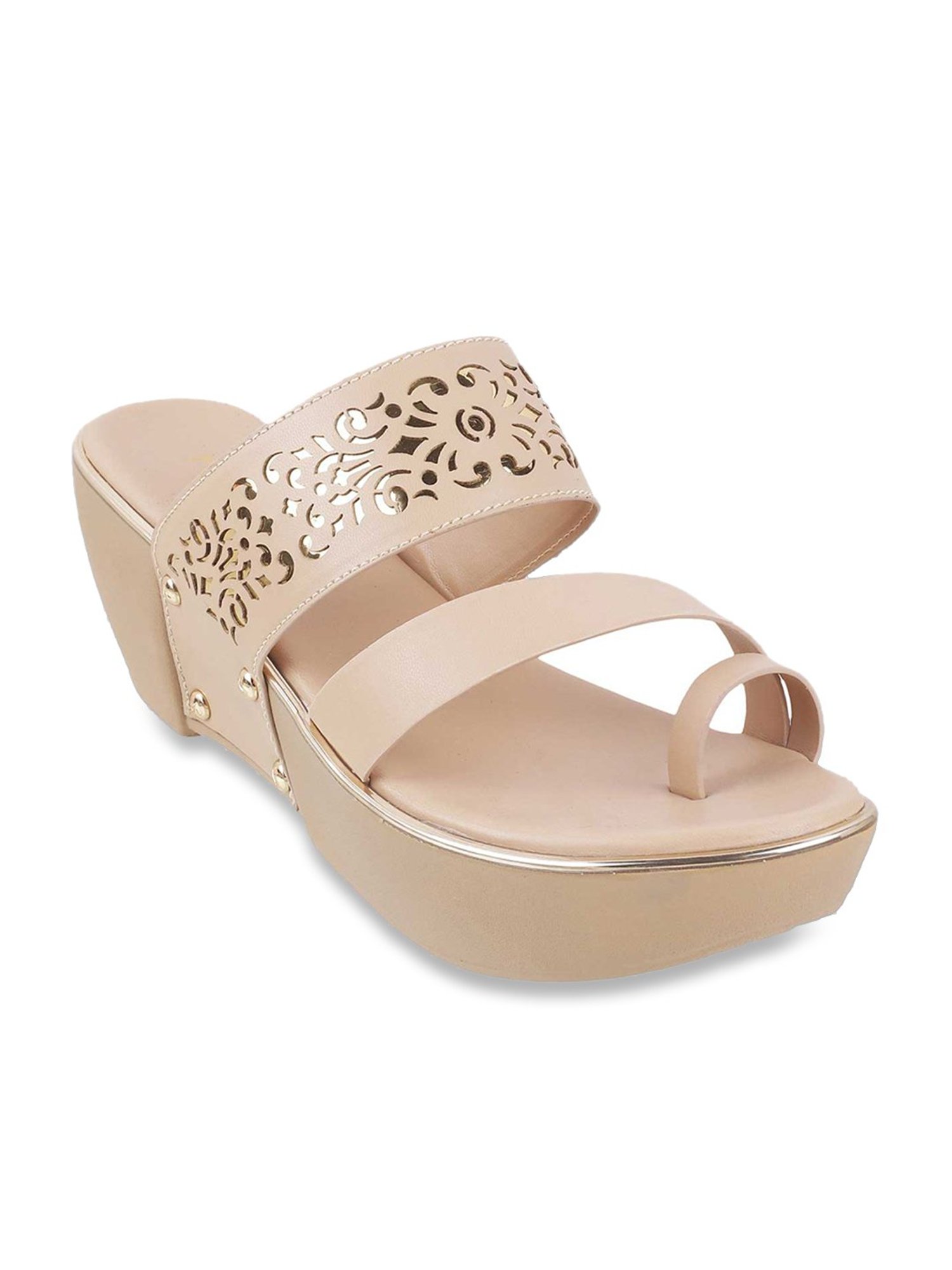 Metro Women's Beige Toe Ring Wedges