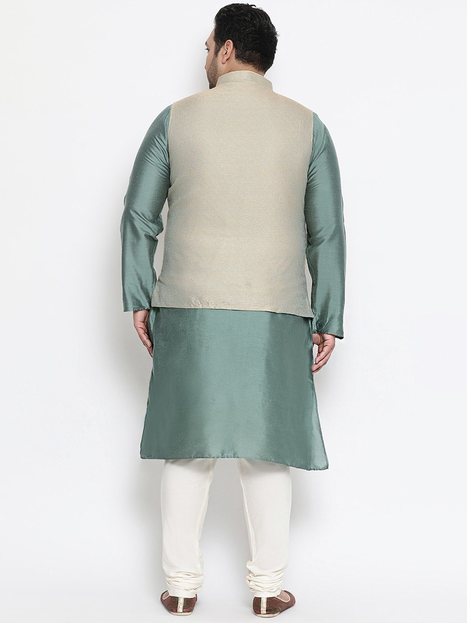 KISAH PLUS Green Regular Fit Jacquard Kurta Set With Jacket