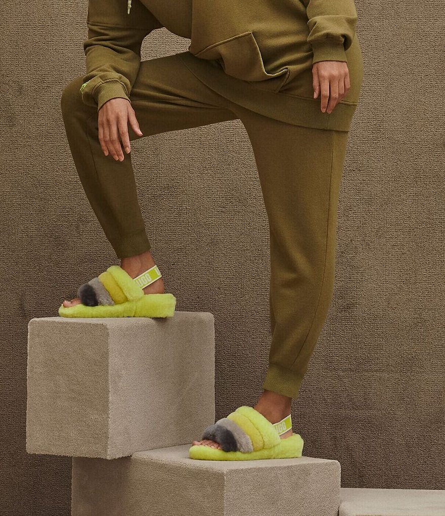 Cabernet Microfiber Terry Slippers