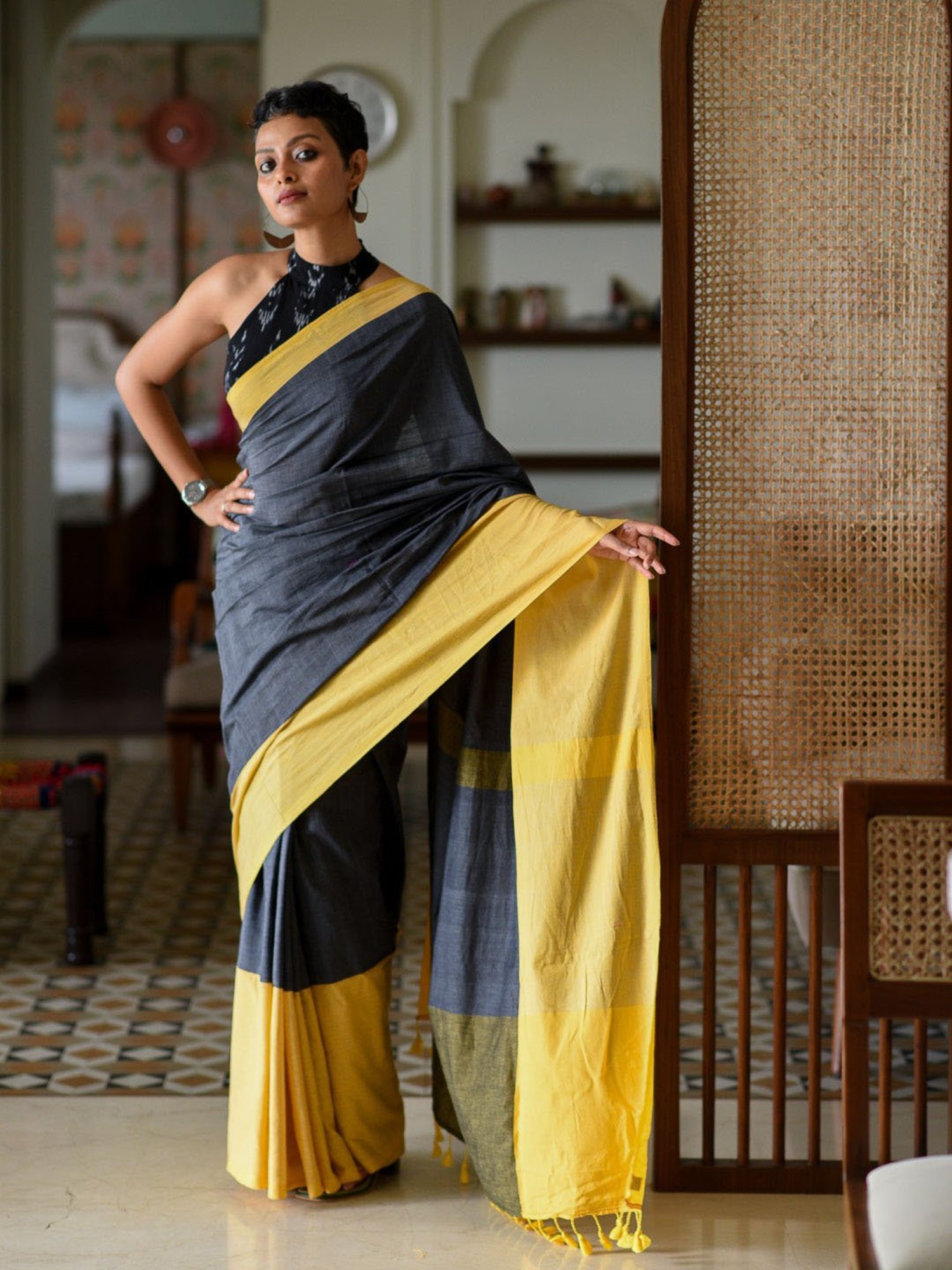 Suta Yellow & Grey Pure Cotton Saree Without Blouse