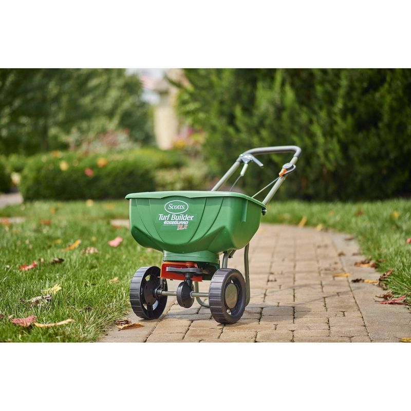 Scotts Turf Builder with Edgeguard DLX Broadcast Spreader