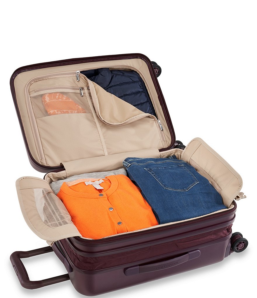 Briggs & Riley Sympatico 2.0 International Carry-On Expandable Spinner