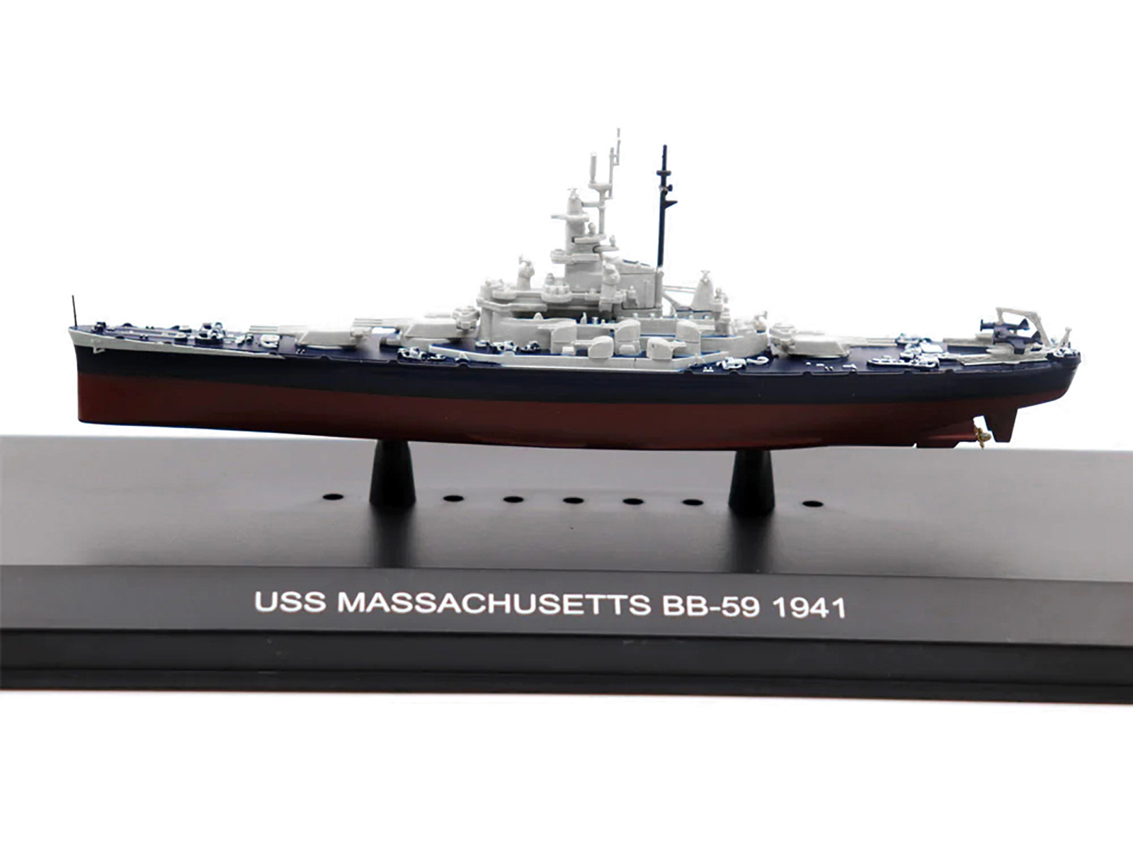 USS Missouri (BB-63) Iowa-class Battleship "Battle of Okinawa" (1945) United States Navy (Full Hull Edition) "Battleship" Series 1/700 Diecast Model by Forces of Valor