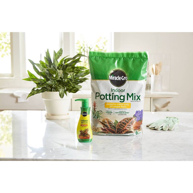Miracle-Gro Indoor Plant Food and Potting Mix