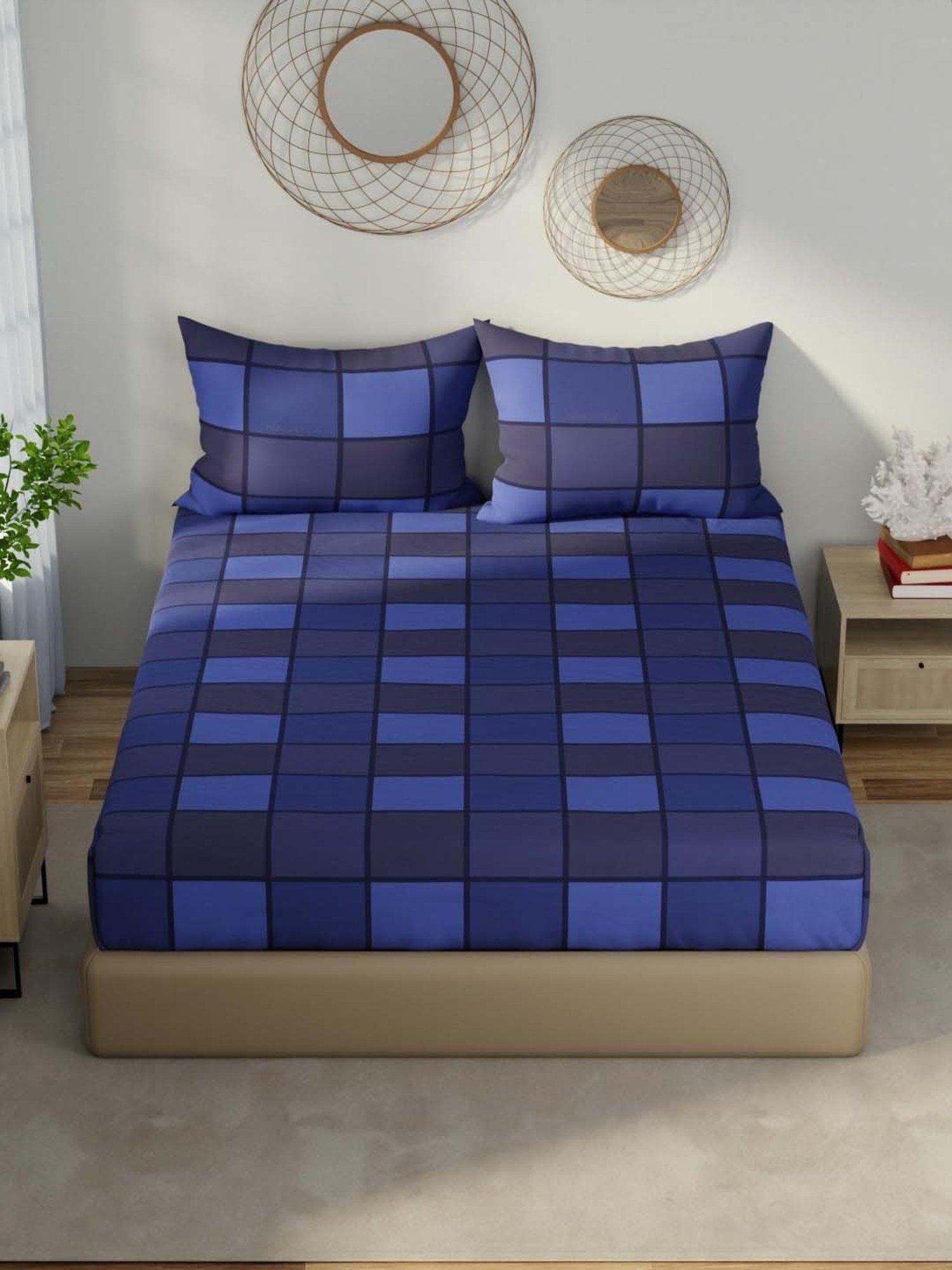 House This Juniper Blue Cotton 600 TC Double Size Bedsheet With Pillow Covers