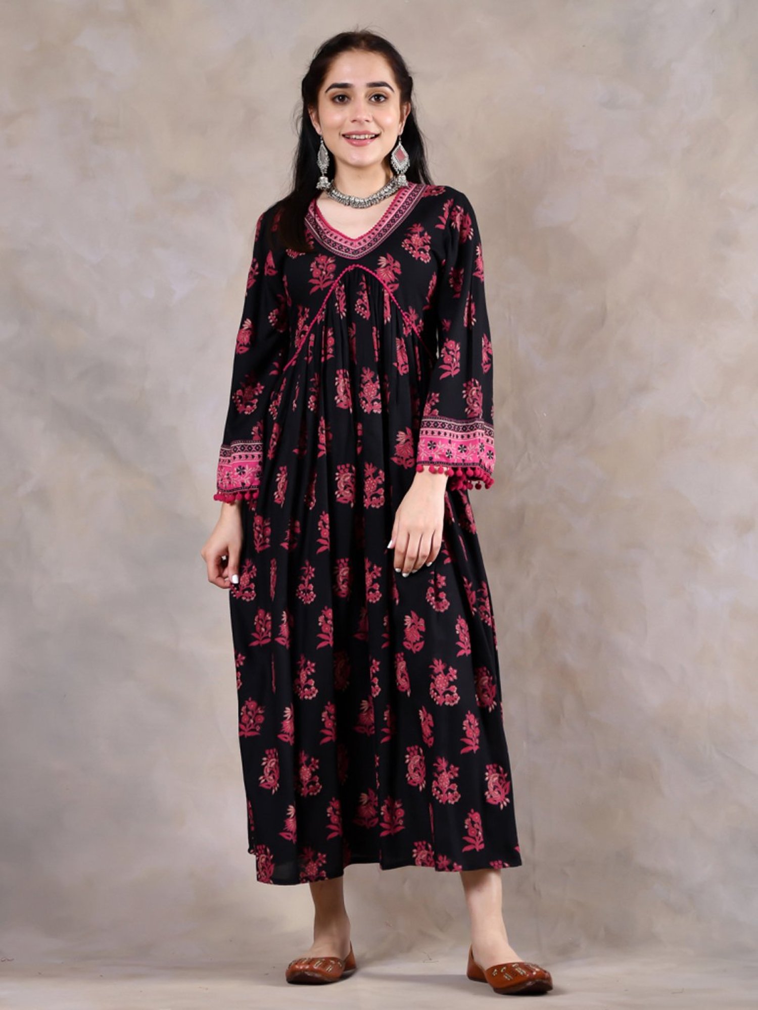 Rustorange Black Floral Print Maxi Dress