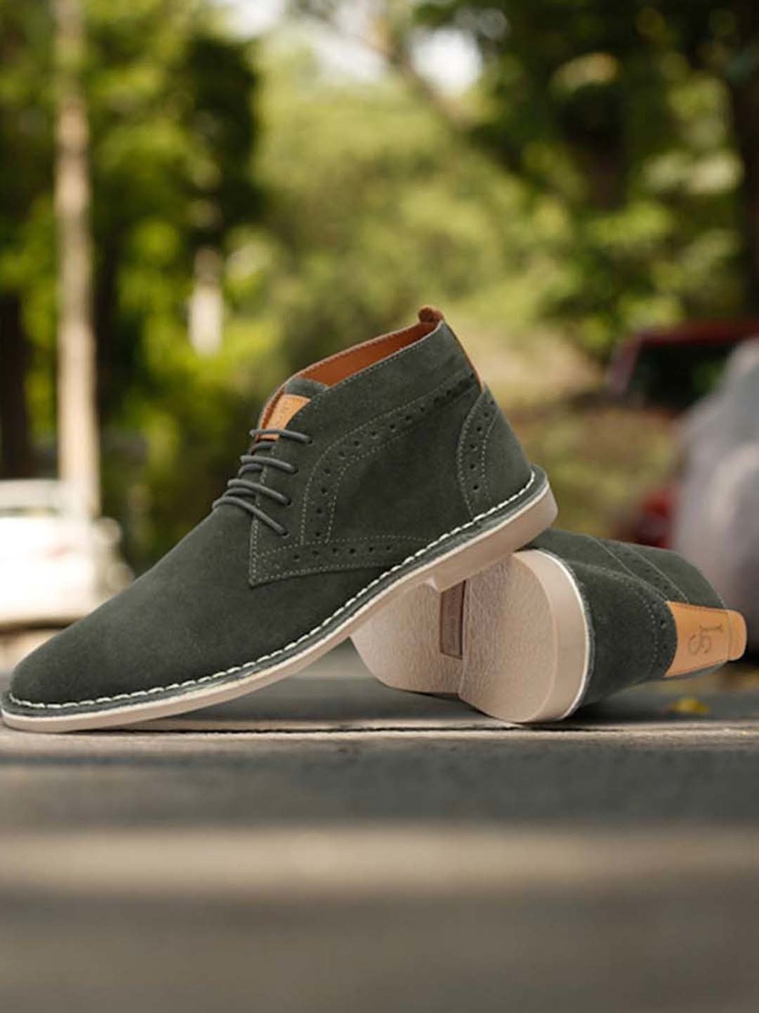 Louis Stitch Men's Seaweed Green Chukka Boots