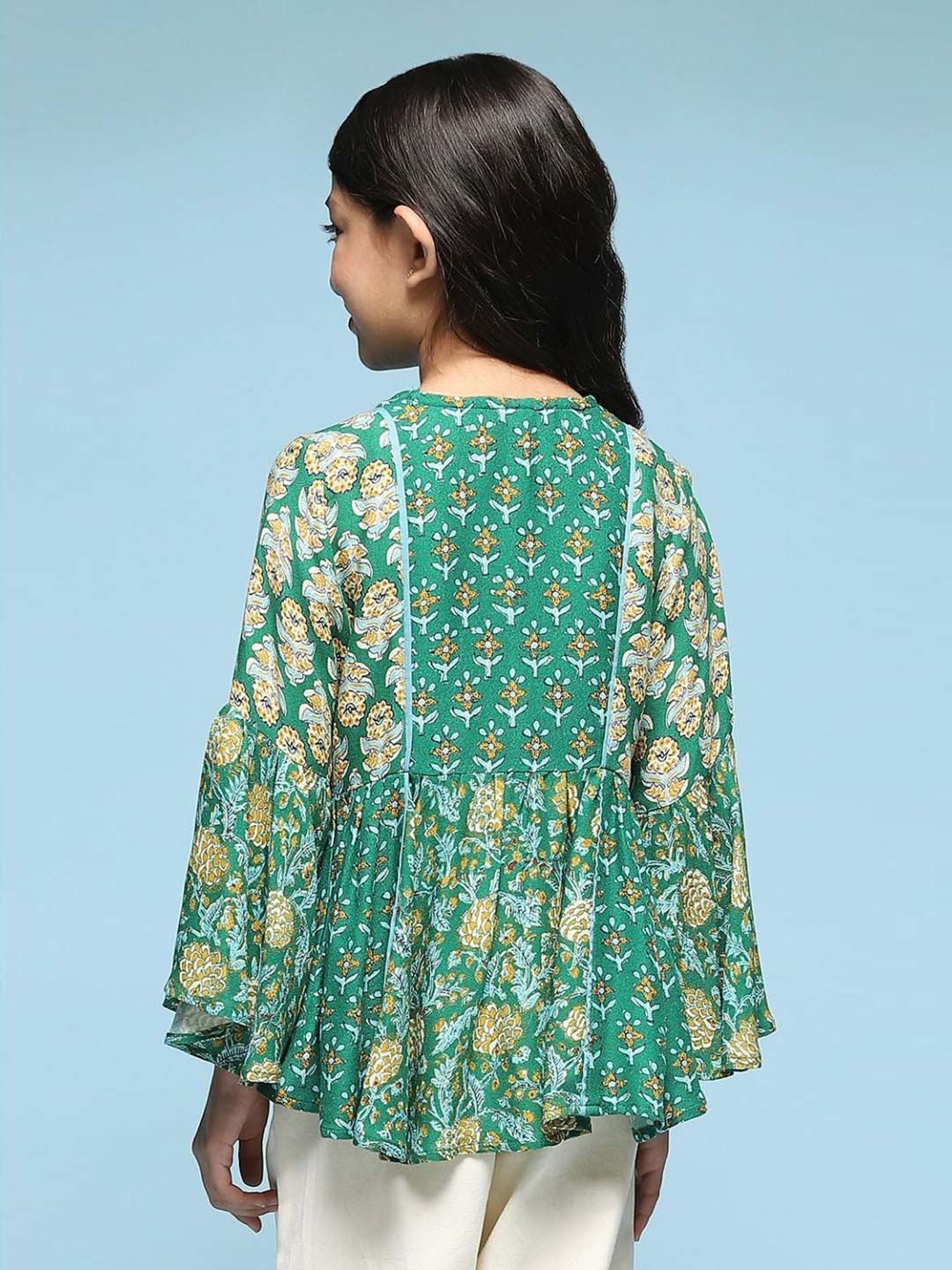 BIBA Girls Kids Green Printed Full Sleeves Top
