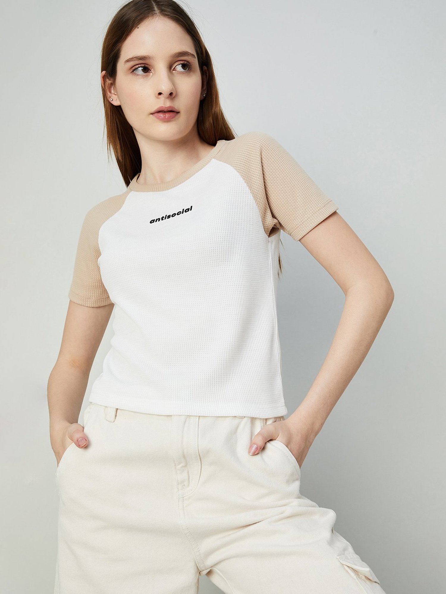 Ginger by Lifestyle White & Beige Color-Block Top