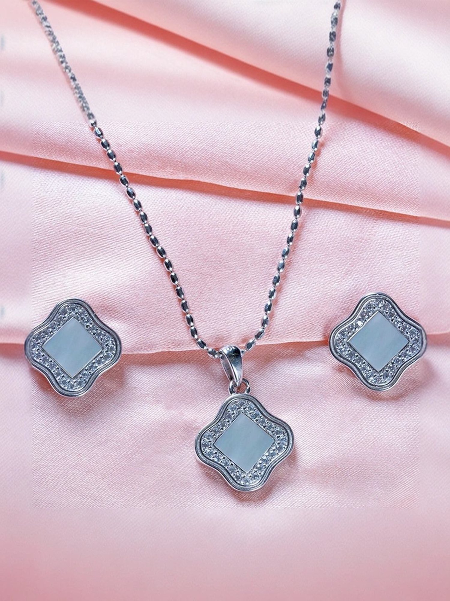 Touch925 Sterling Silver Zirconia Silver Pendant Set for women