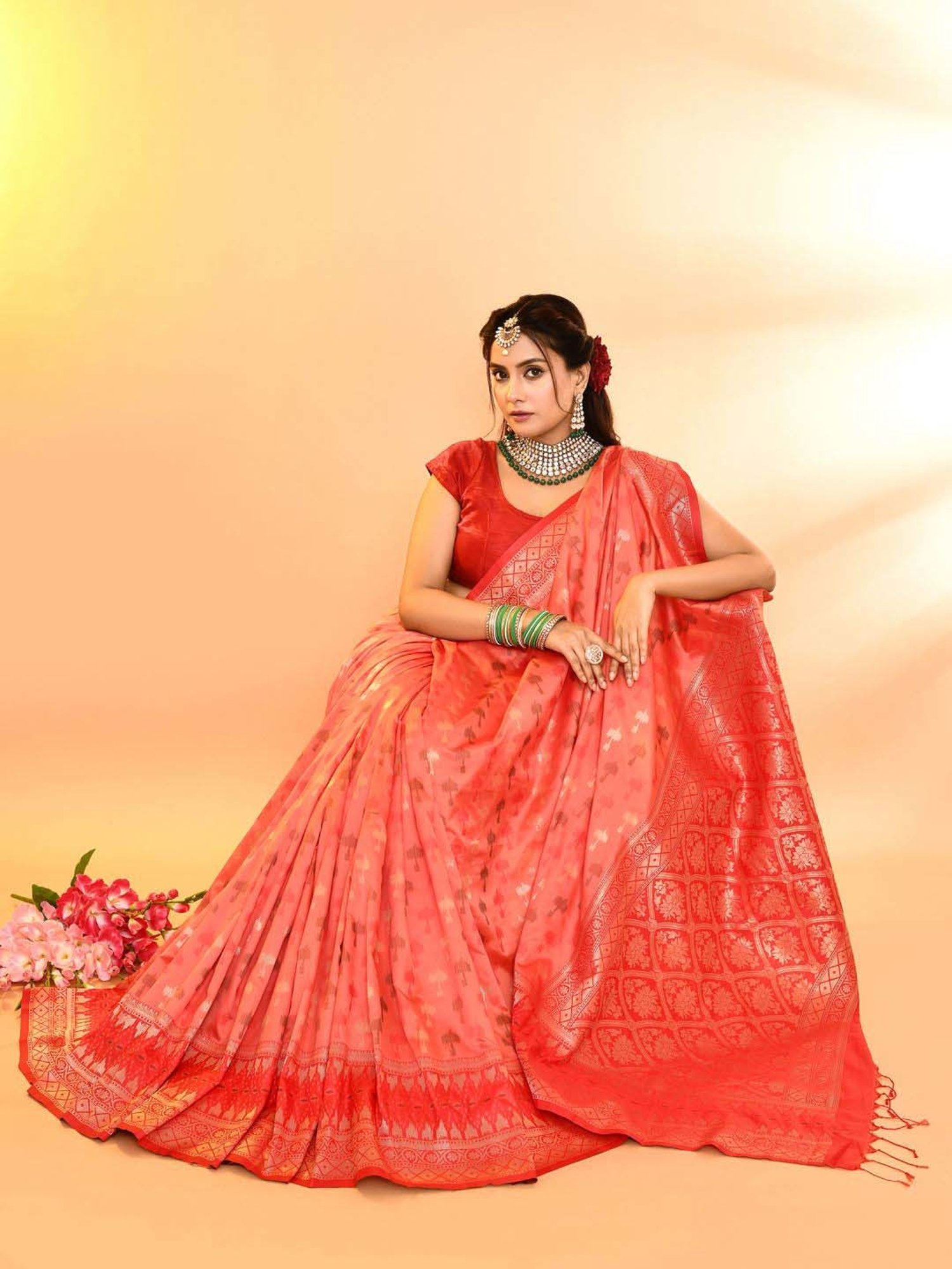Elora Peach Silk Woven Saree With Unstitched Blouse