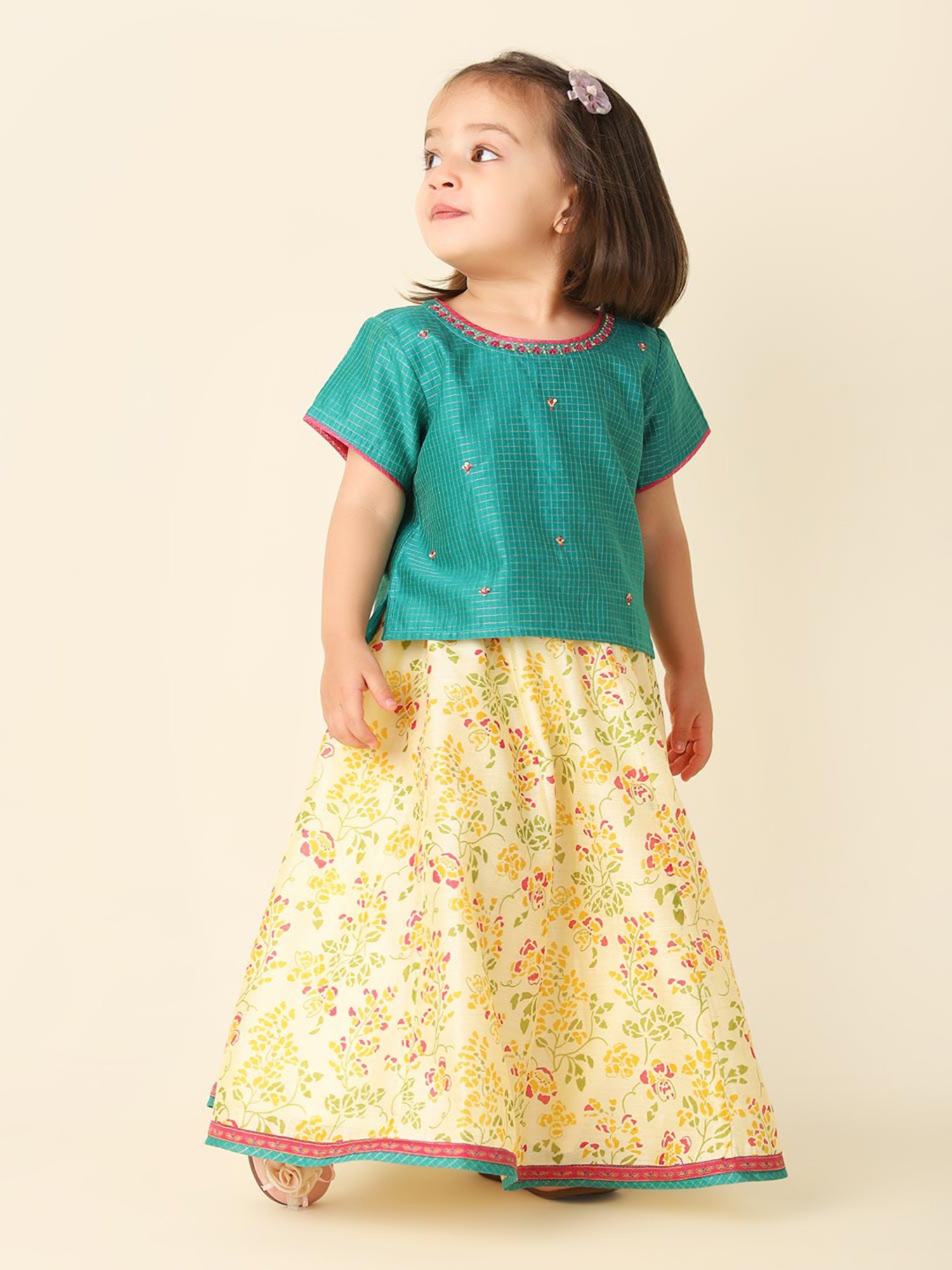 Bumzee Kids Grey & White Checks Full Sleeves Shirt, Waistcoat with Pants