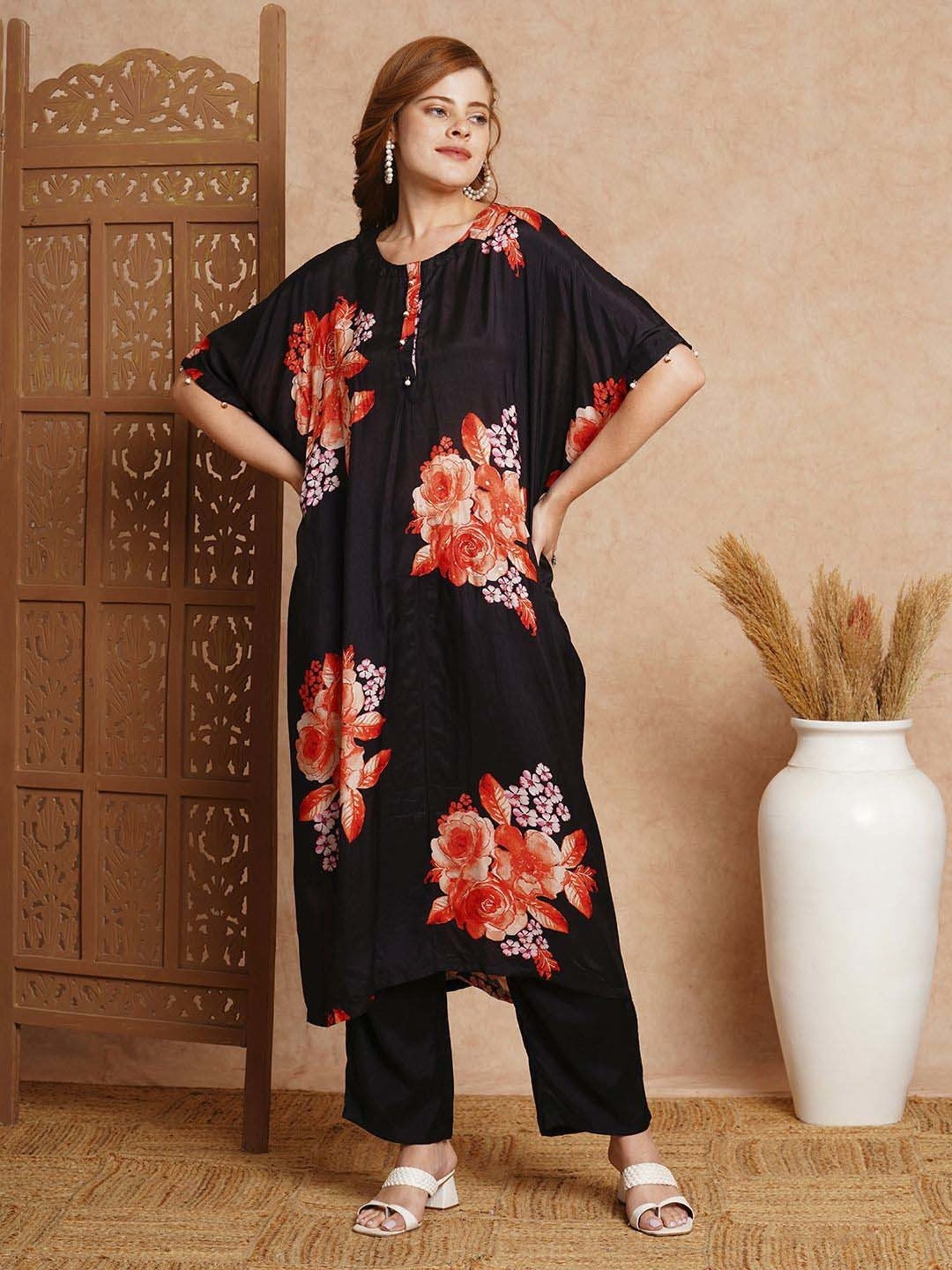 Fashor Black Floral Print Kurta & Pant Set