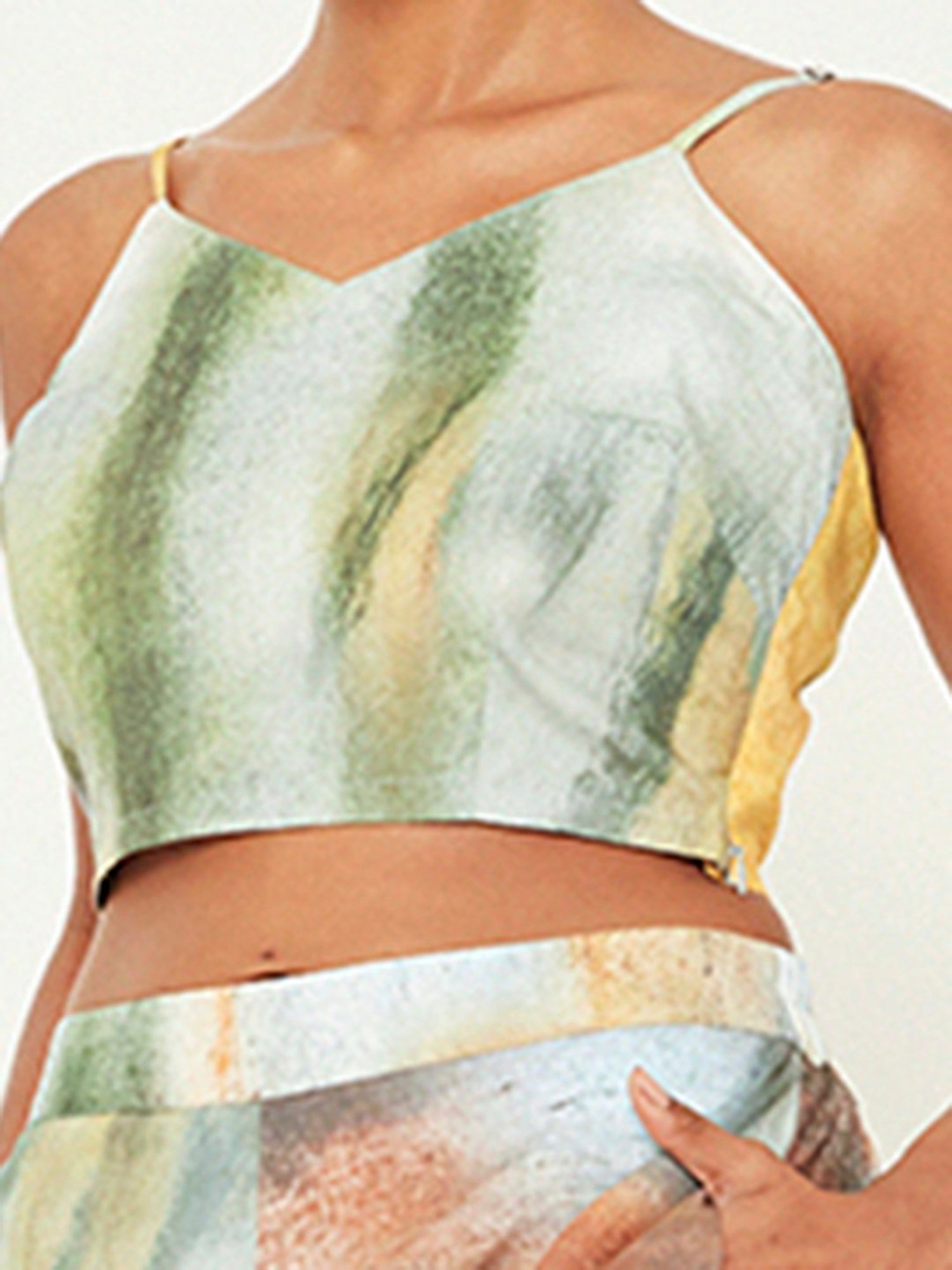ANCESTRY Multicolor Printed Crop Top