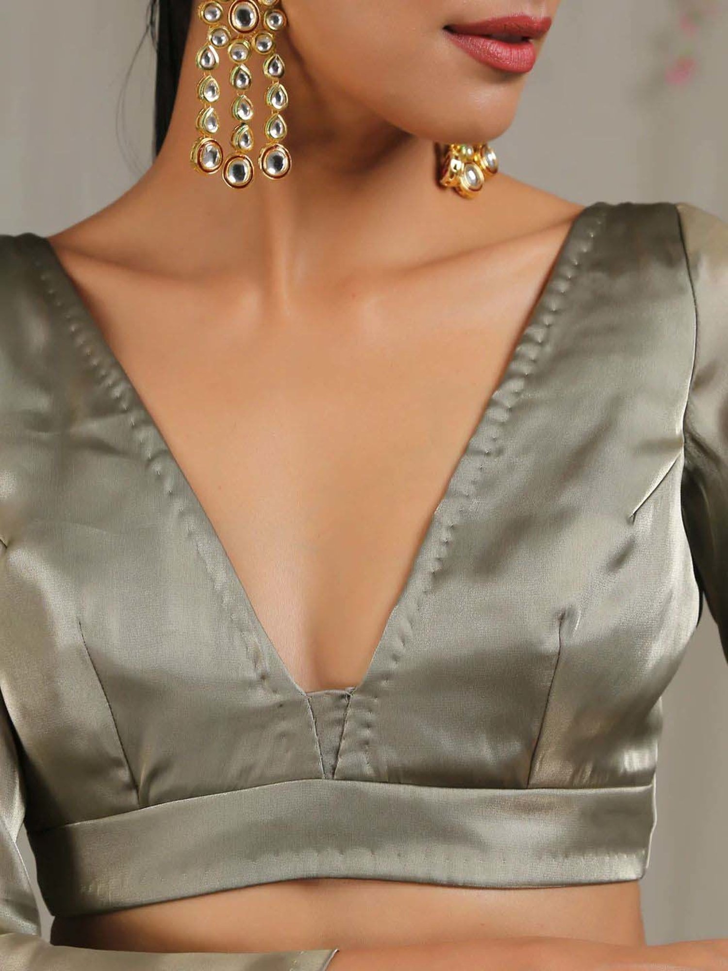 Swtantra Golden Woven Pattern Readymade Blouse