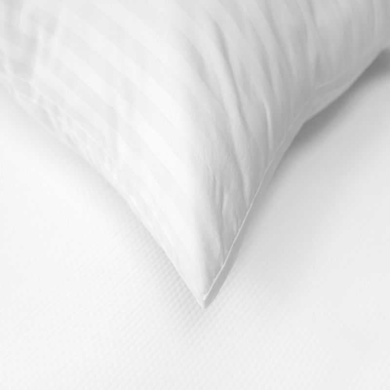 SensorPEDIC Down Alternative Bed Pillow with 300 Thread Count Cotton Cover