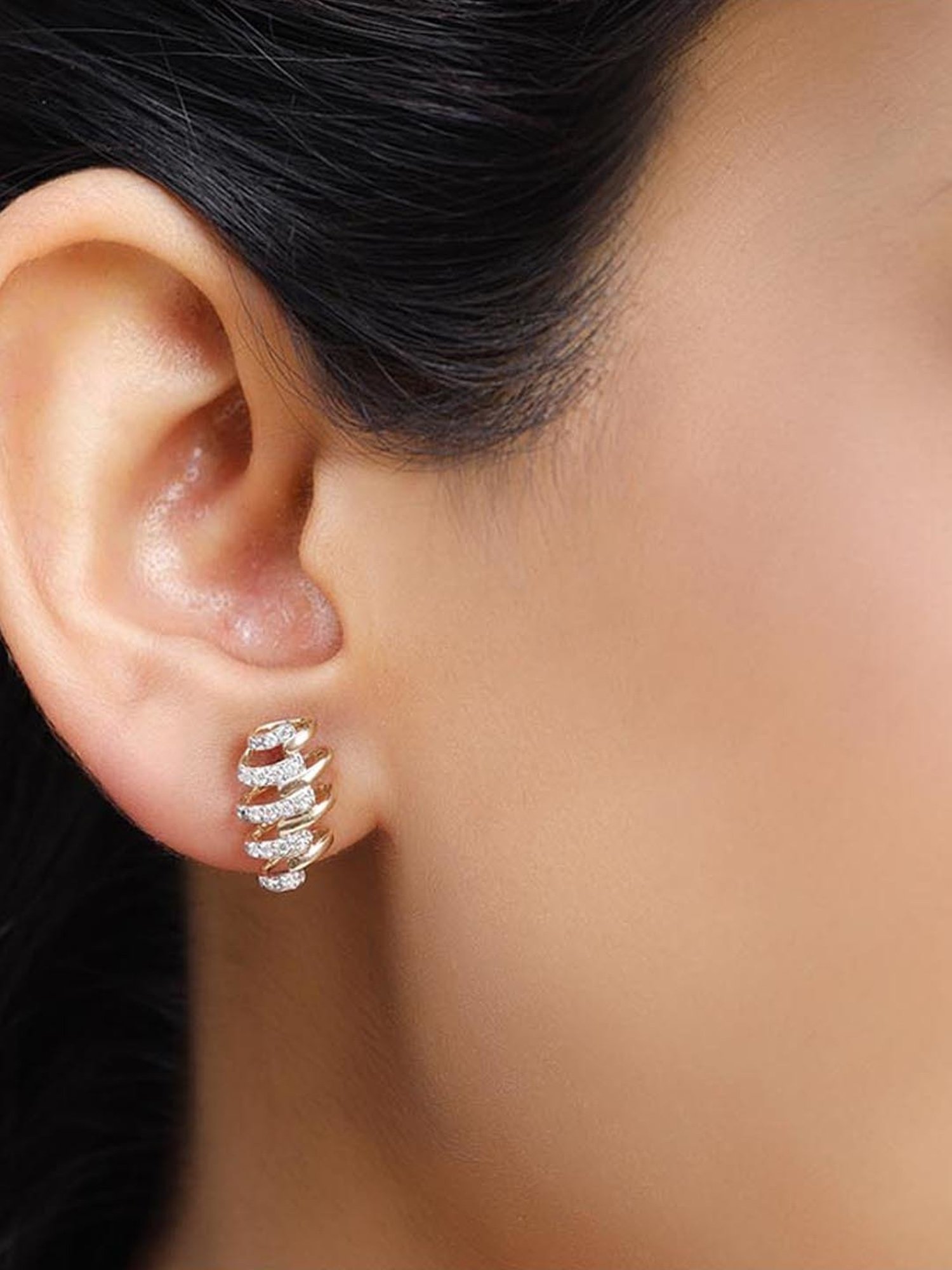 Mia by Tanishq Nature's Finest 14k Gold spiral sparkle Diamond Stud Earrrings for Women