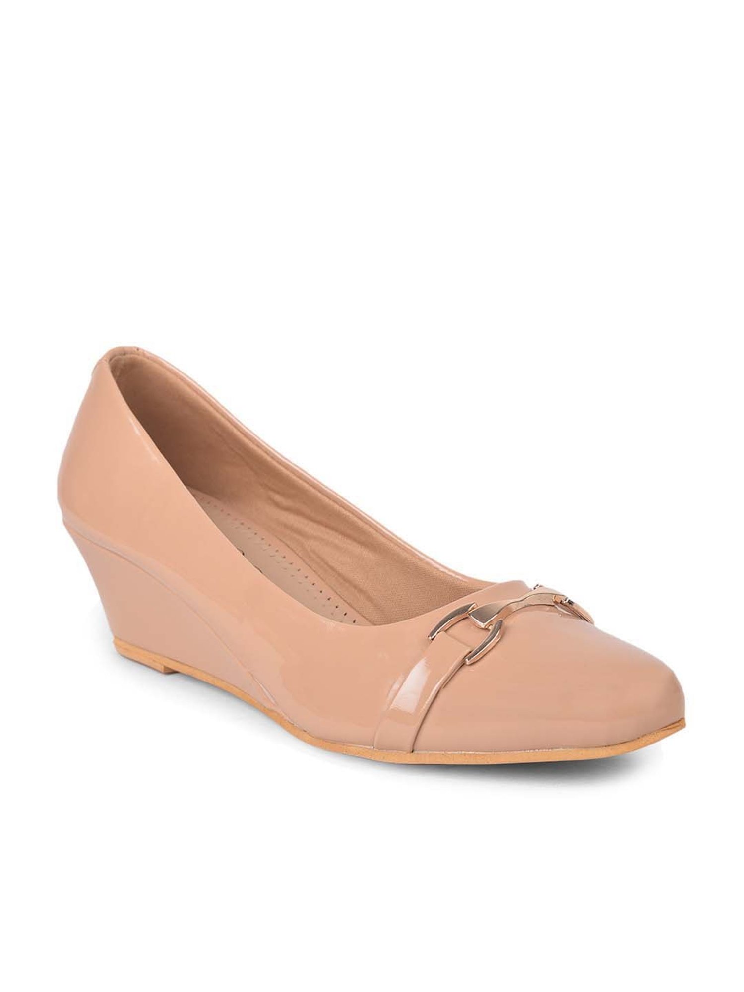 Salario Women's Beige Wedge Pumps