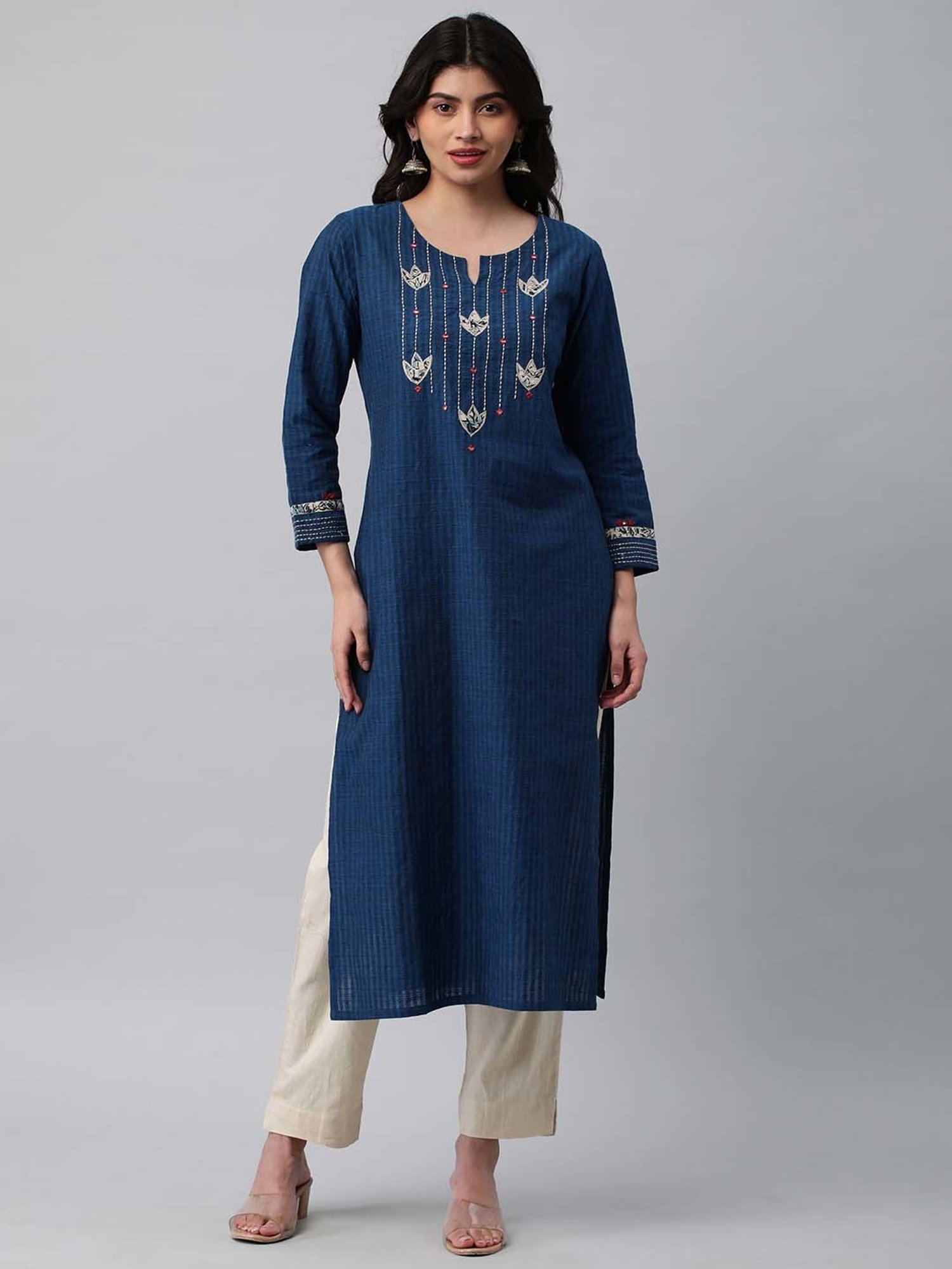 Kami Kubi Blue Cotton Embroidered Straight Kurta