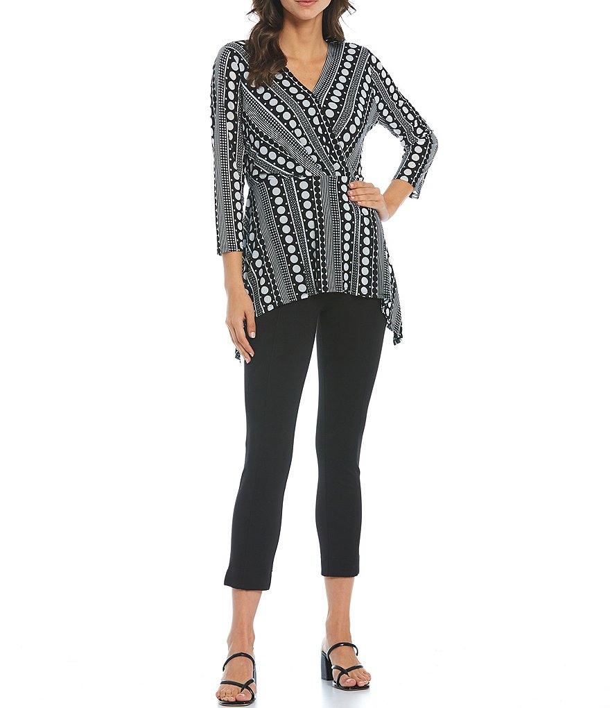 Slim Factor by Investments Polka Dot Stripe Print 3/4 Sleeve Sharkbite Hem V-Neck Top