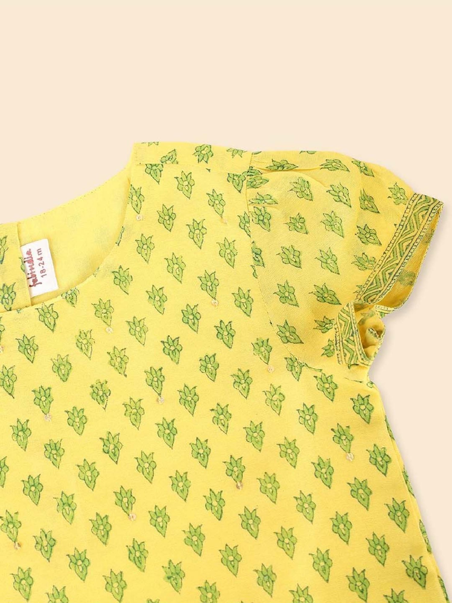 Bumzee Kids Grey & White Checks Full Sleeves Shirt, Waistcoat with Pants