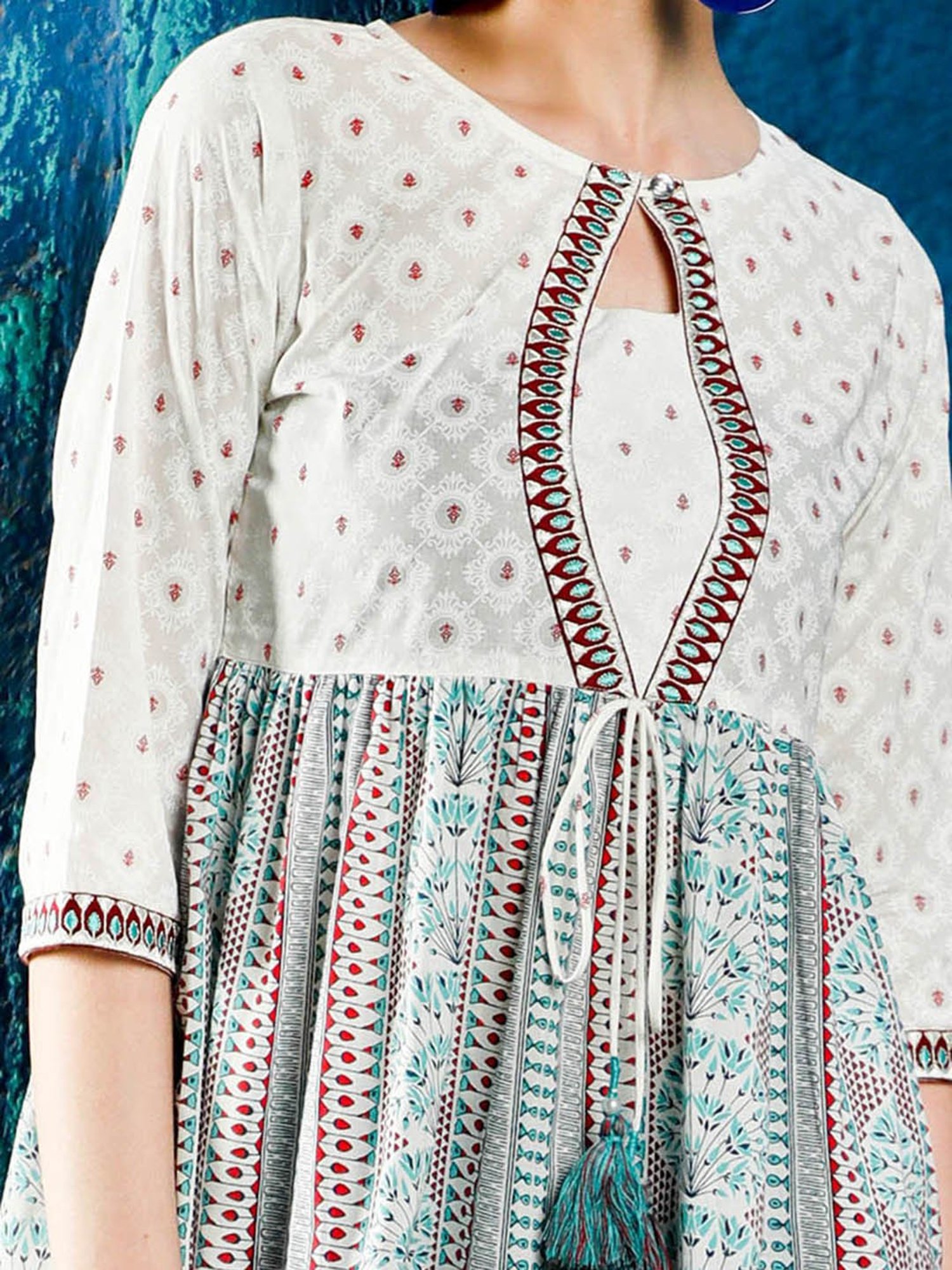 Jaipur Kurti White & Blue Printed Peplum Top