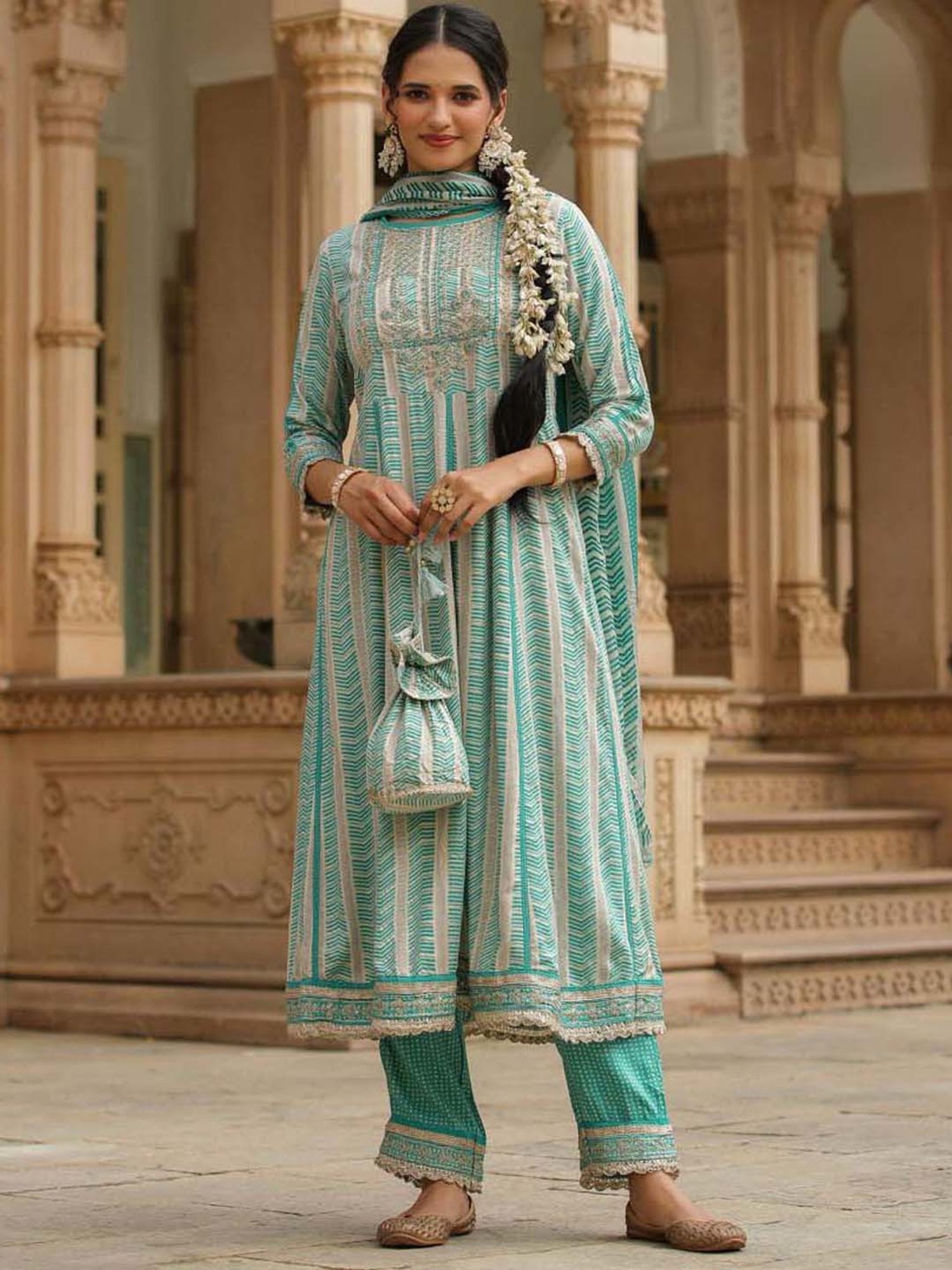 SCAKHI Green Embroidered Kurta Pant Set With Dupatta & Potli