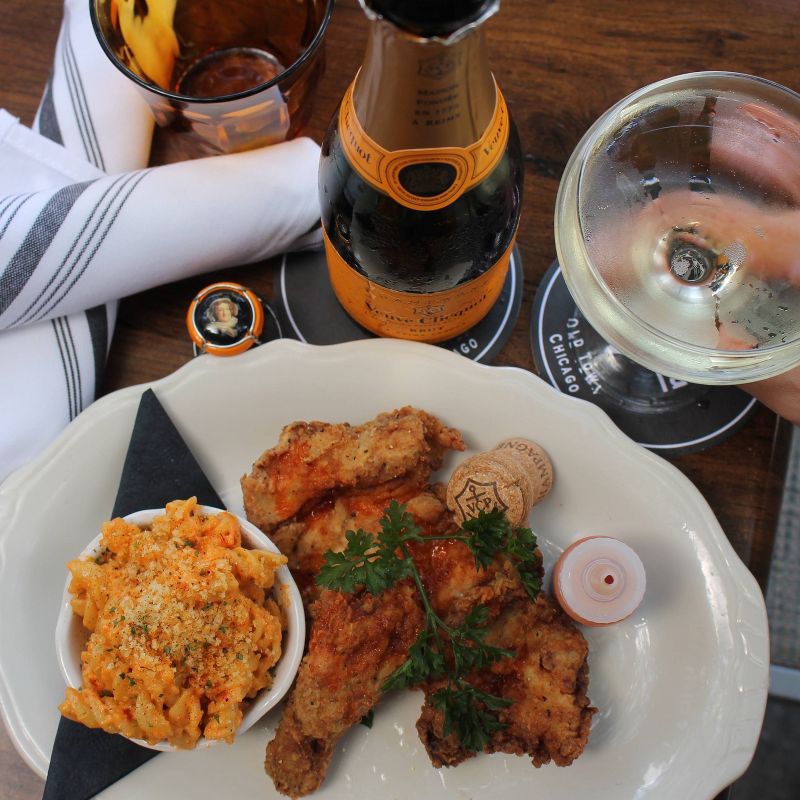 Veuve Clicquot Yellow Label Brut Wine - 375ml Bottle