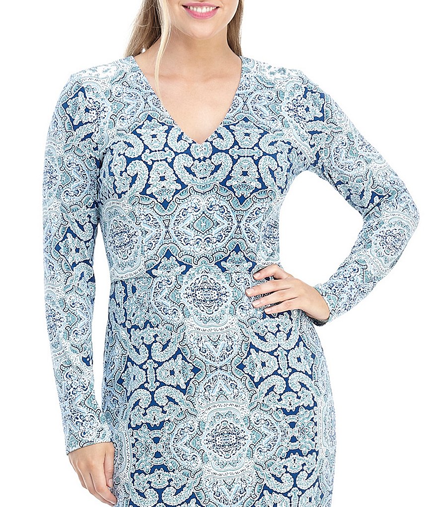 Maggy London Petite Size Long Sleeve V-Neck Printed Sheath Dress
