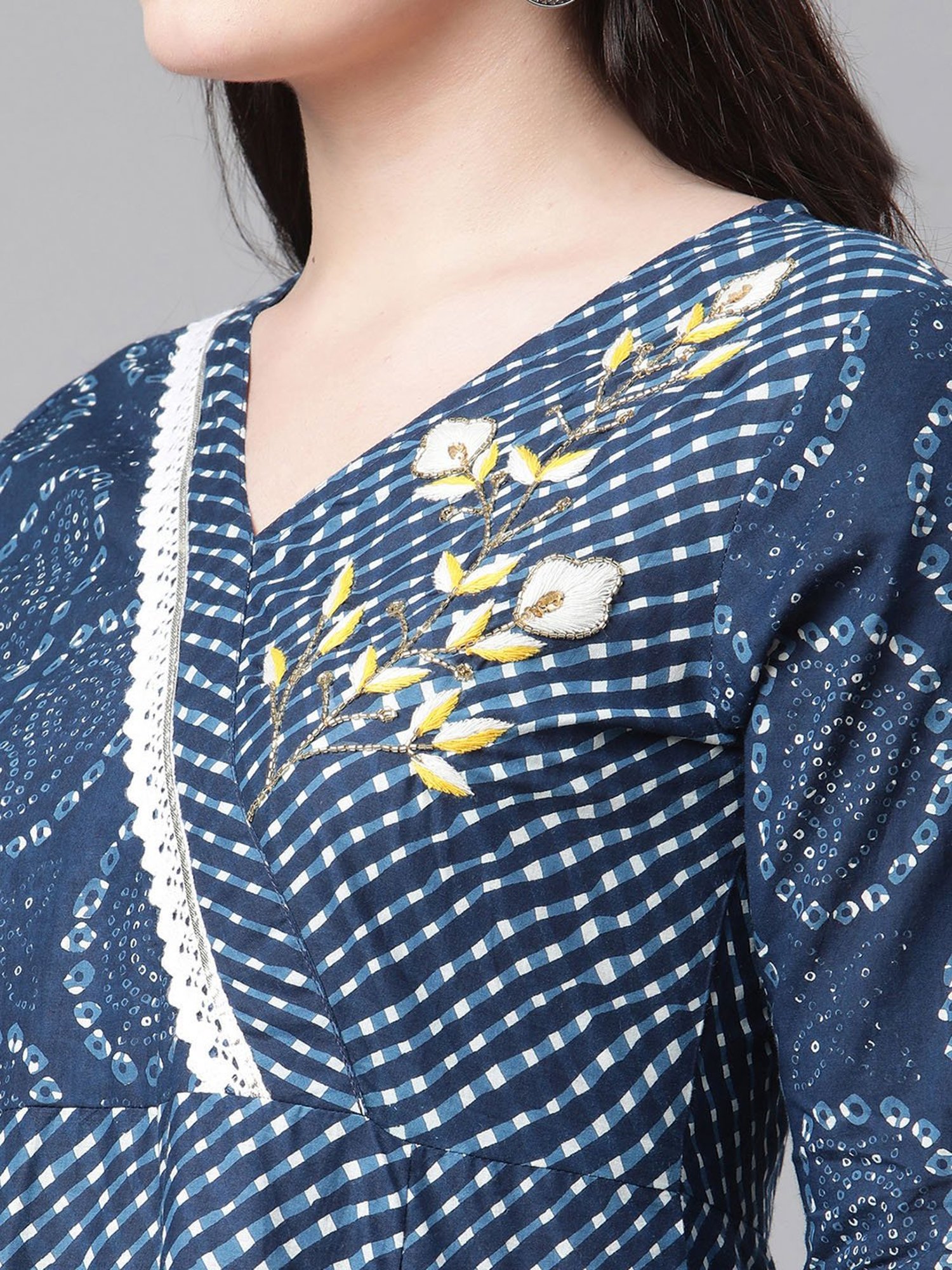 Sringam Blue Printed V-Neck Kurta