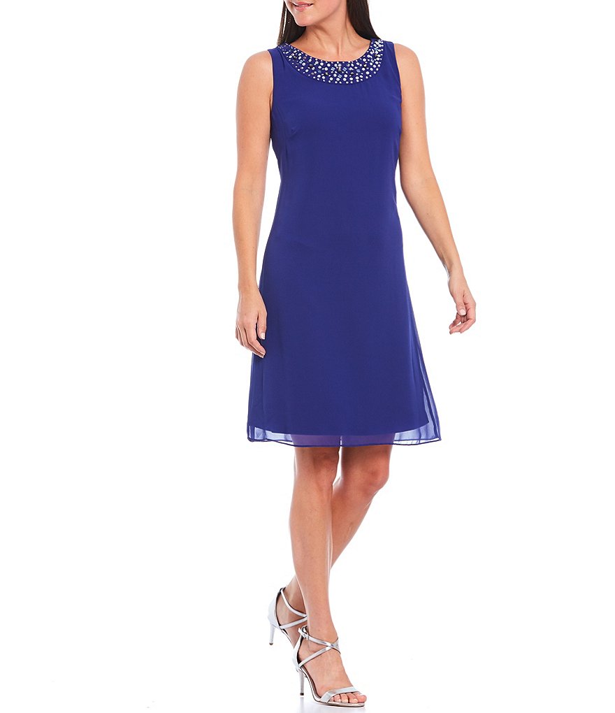 Kay Unger Long Bishop Sleeve V-Neck Crepe A-Line Dress