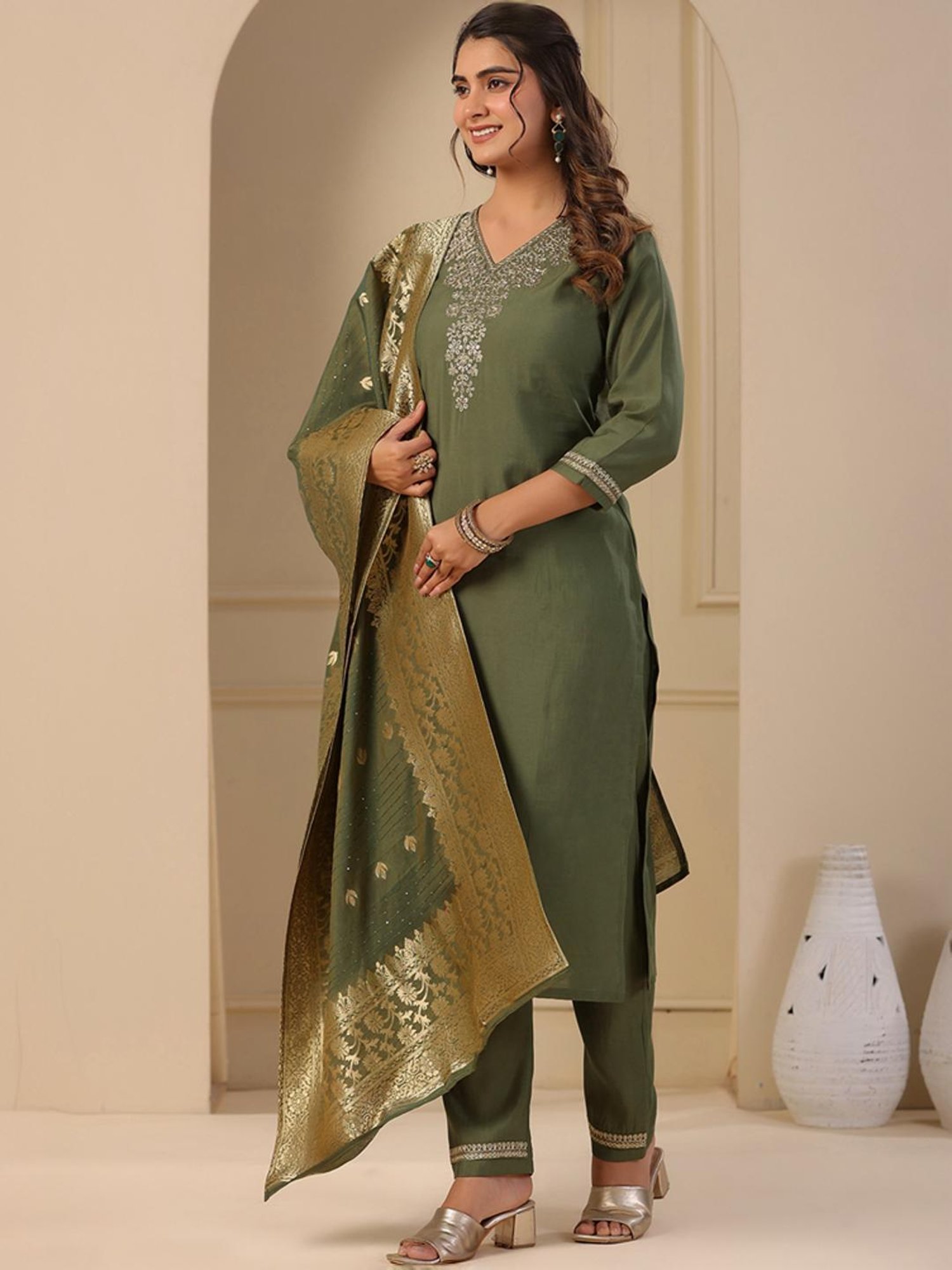 Fashor Green Embroidered Kurta Pant Set With Dupatta
