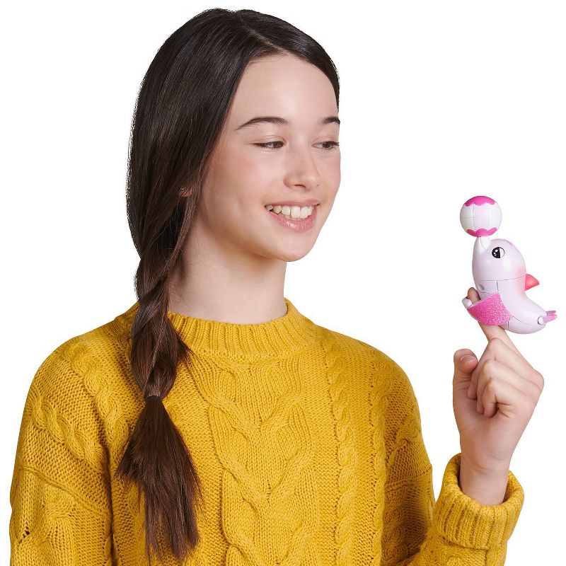 Little Live Pets Lil' Dippers Fish - Season 2 Furtail