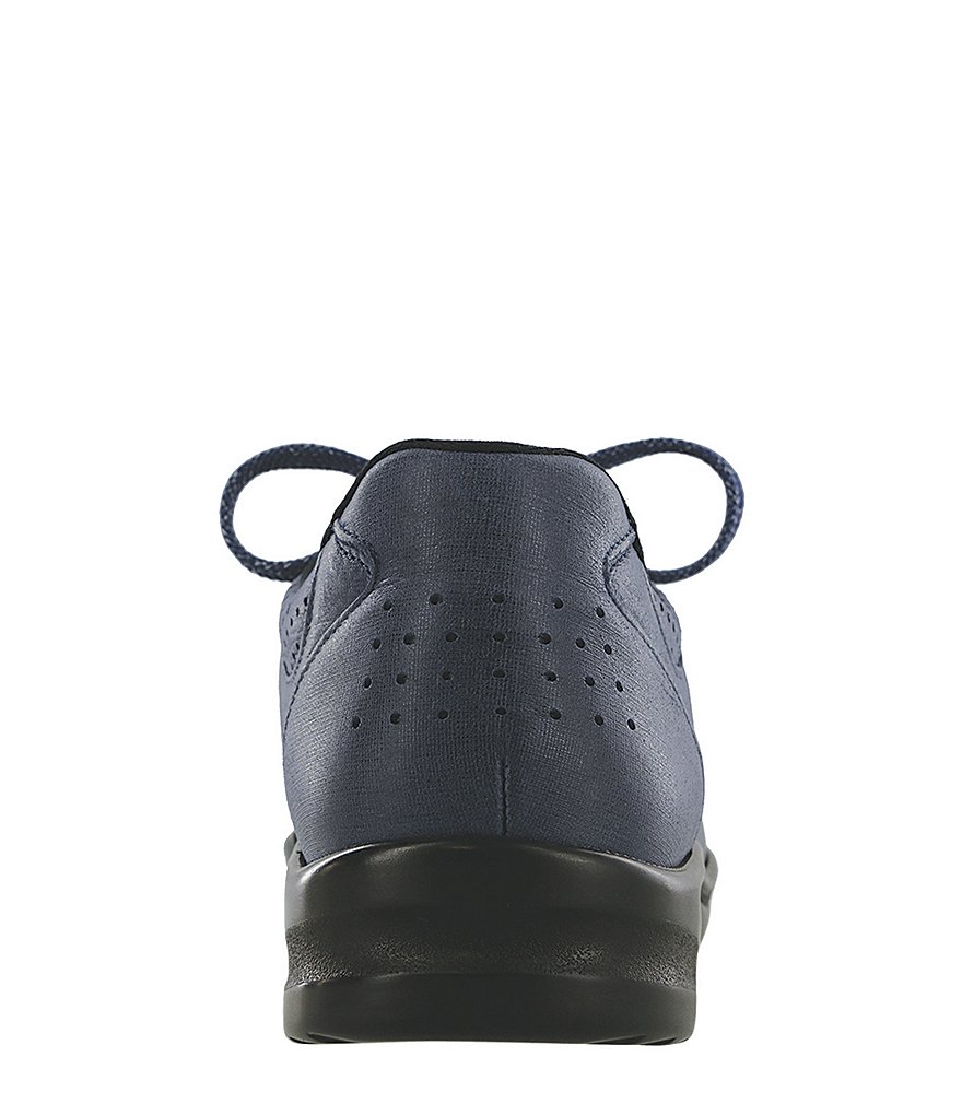 Trotters Kiera Suede Kitten Heel Pumps