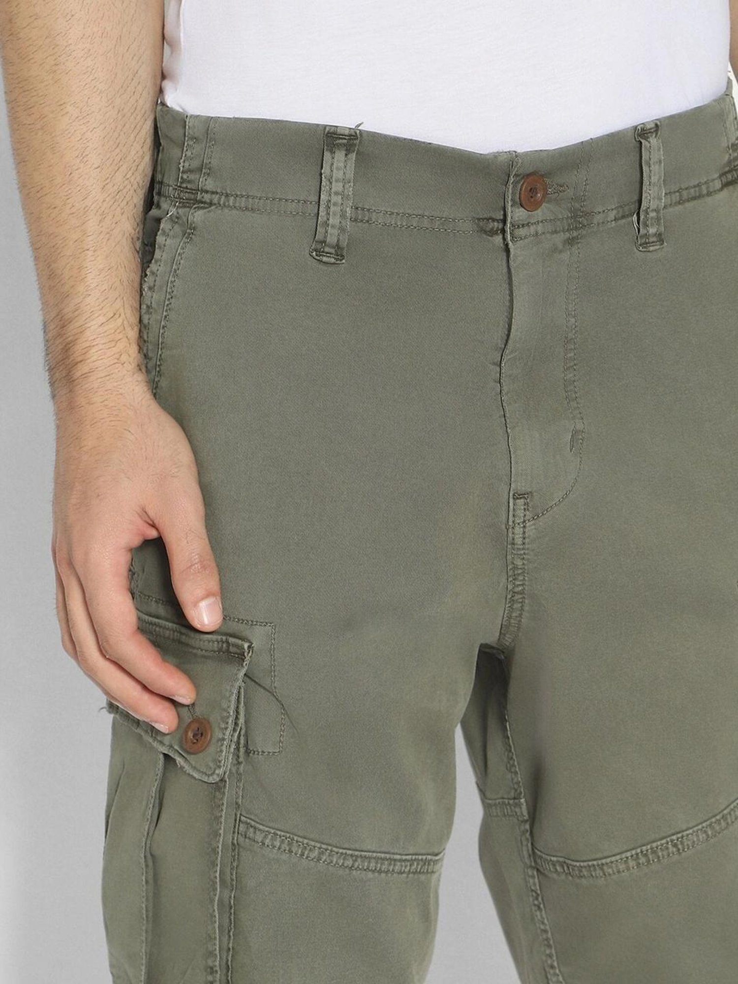 American Eagle Outfitters Olive Regular Fit Cargo Shorts