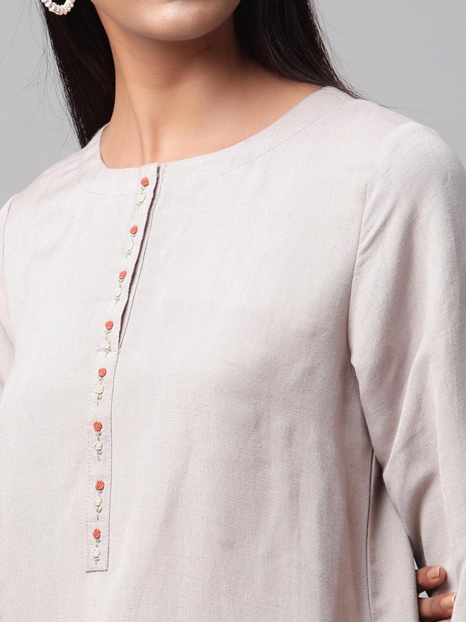 Linen Club Women Grey Embroidered Kurta
