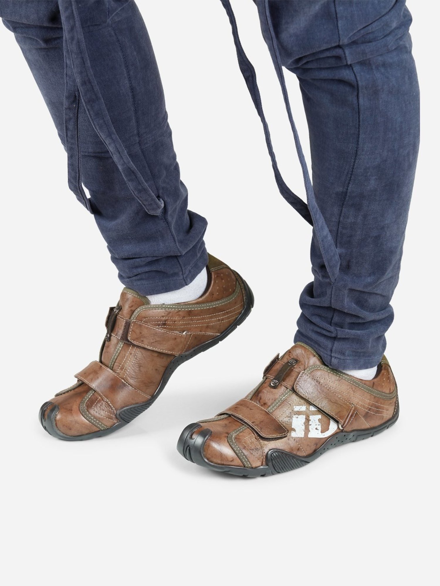 ID Men's Brown Casual Loafers