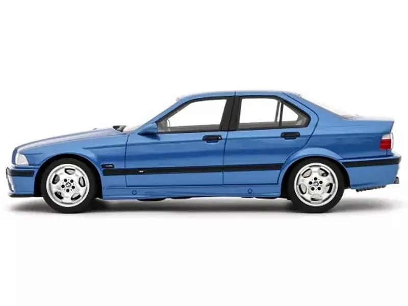 1982 BMW 323i Saturn Blue 1/18 Diecast Model Car by Minichamps