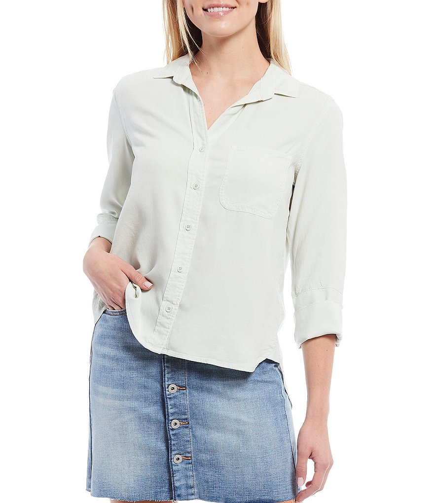 Chelsea & Violet Woven Shirttail Hem 3/4 Sleeve Button Down Top