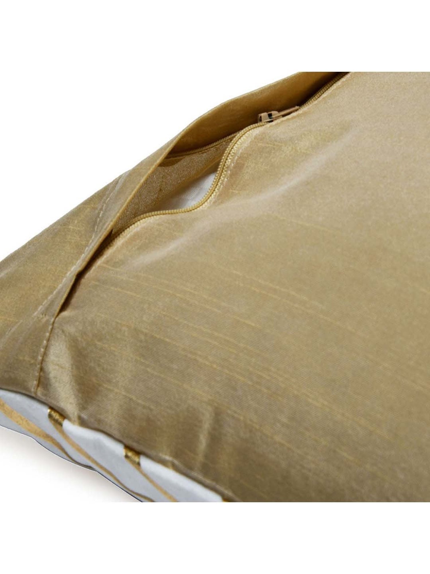 @home Nilkamal Off White & Gold Polyester Cushion Cover